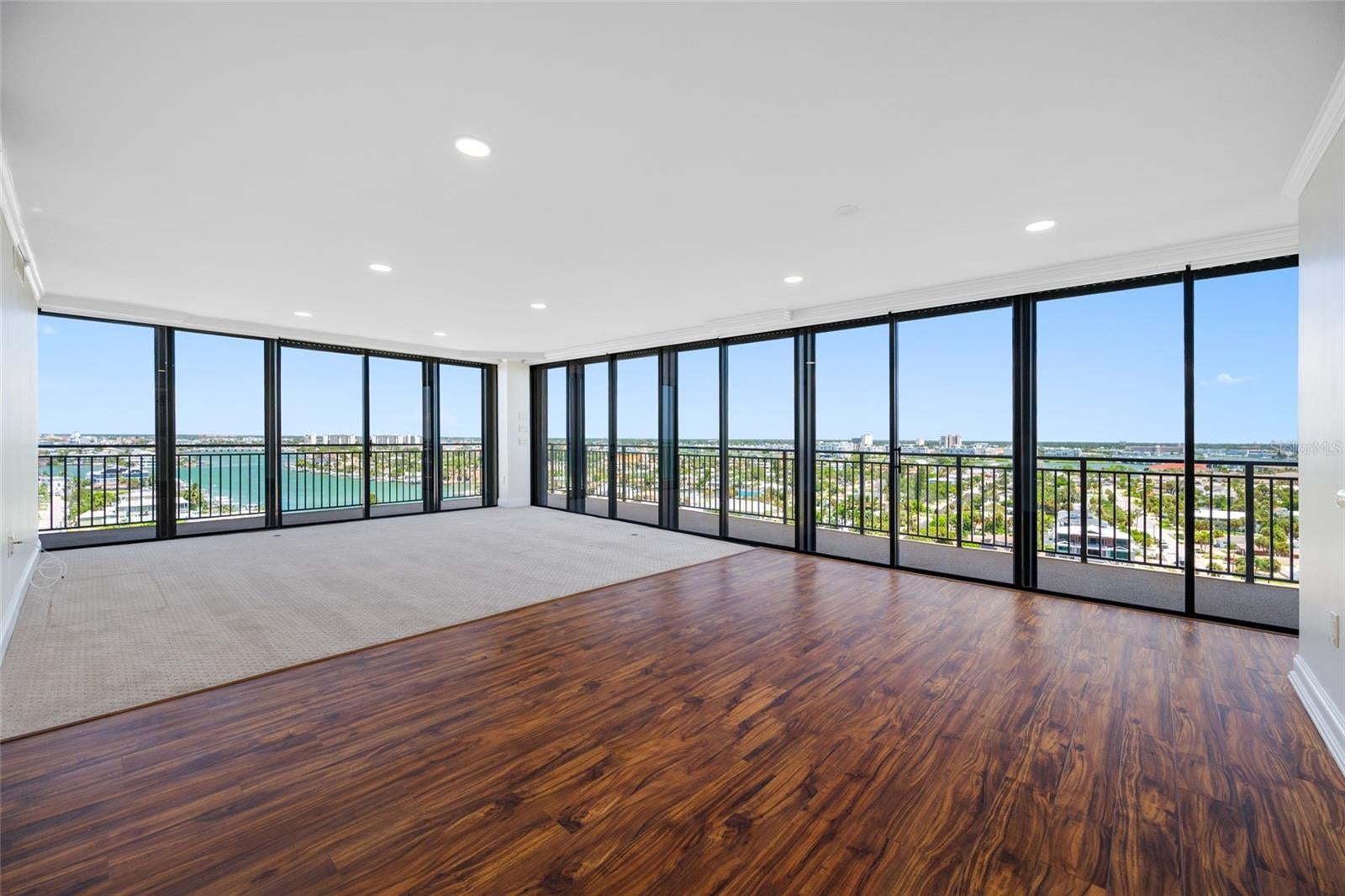 7600 BAYSHORE DRIVE 1206