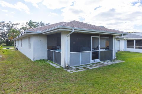 A home in WINTER HAVEN