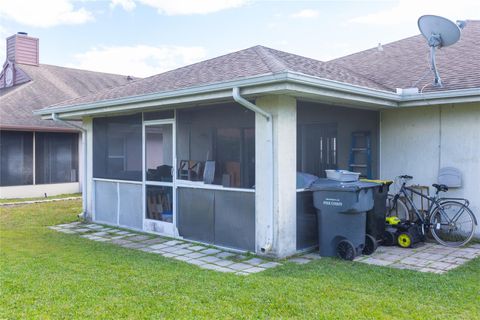 A home in WINTER HAVEN