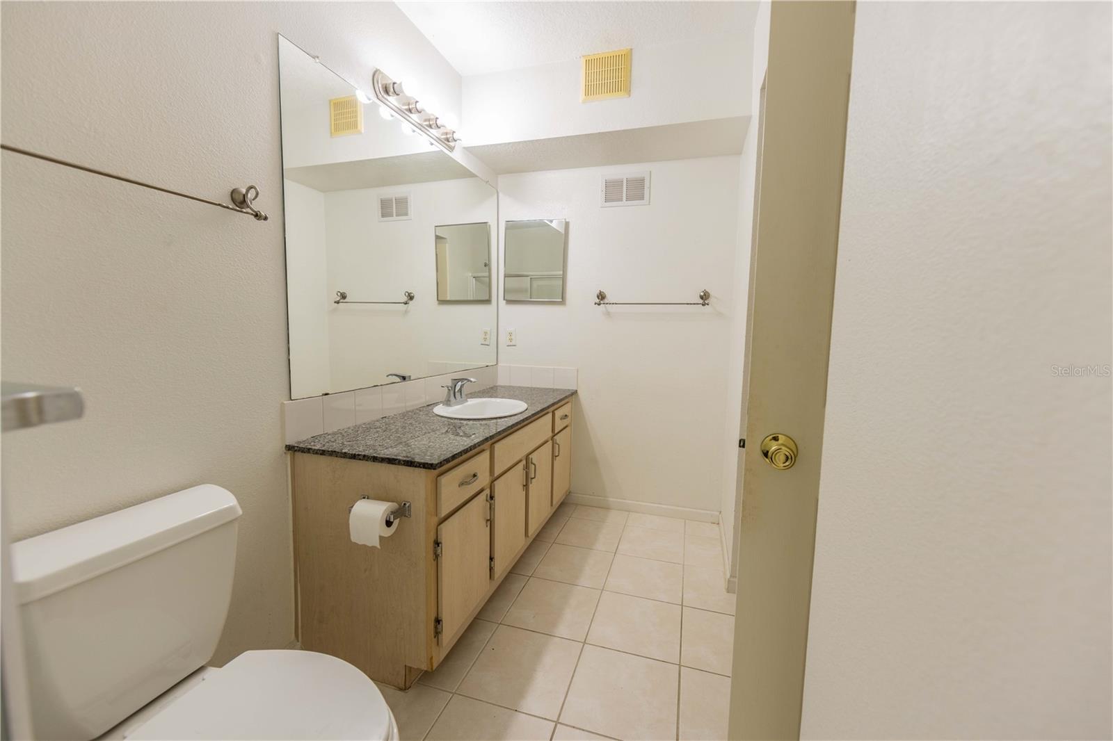 CREST/WATERFORD LAKES - Residential