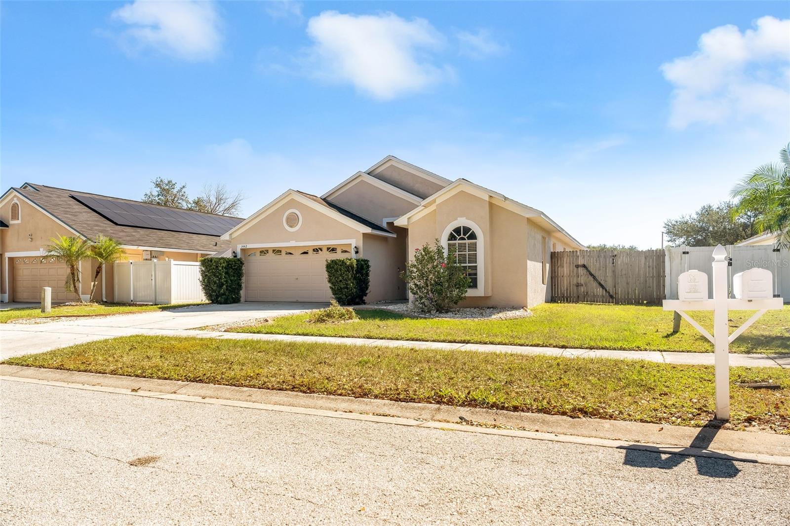 LAKE SHORE RANCH PH II B - Residential