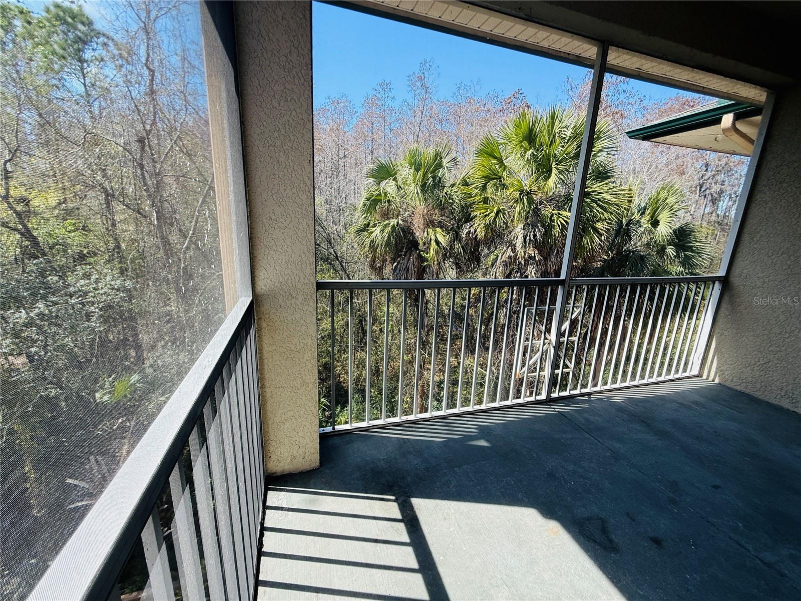 JADE AT TAMPA PALMS A CONDOMIN - Residential Lease