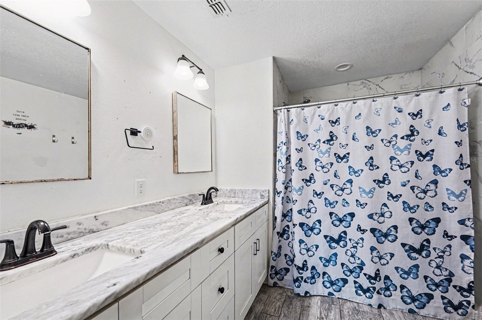 FAULKENBURG HEIGHTS - Residential