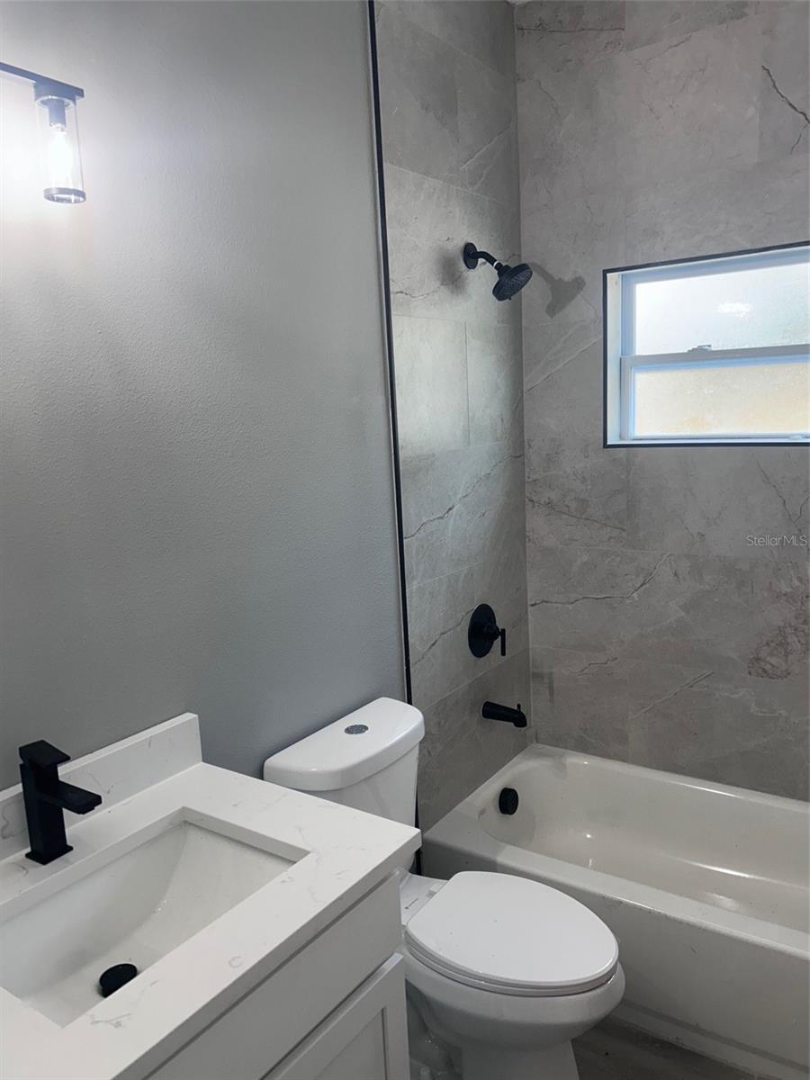 COLEE 18-17-34 - Residential