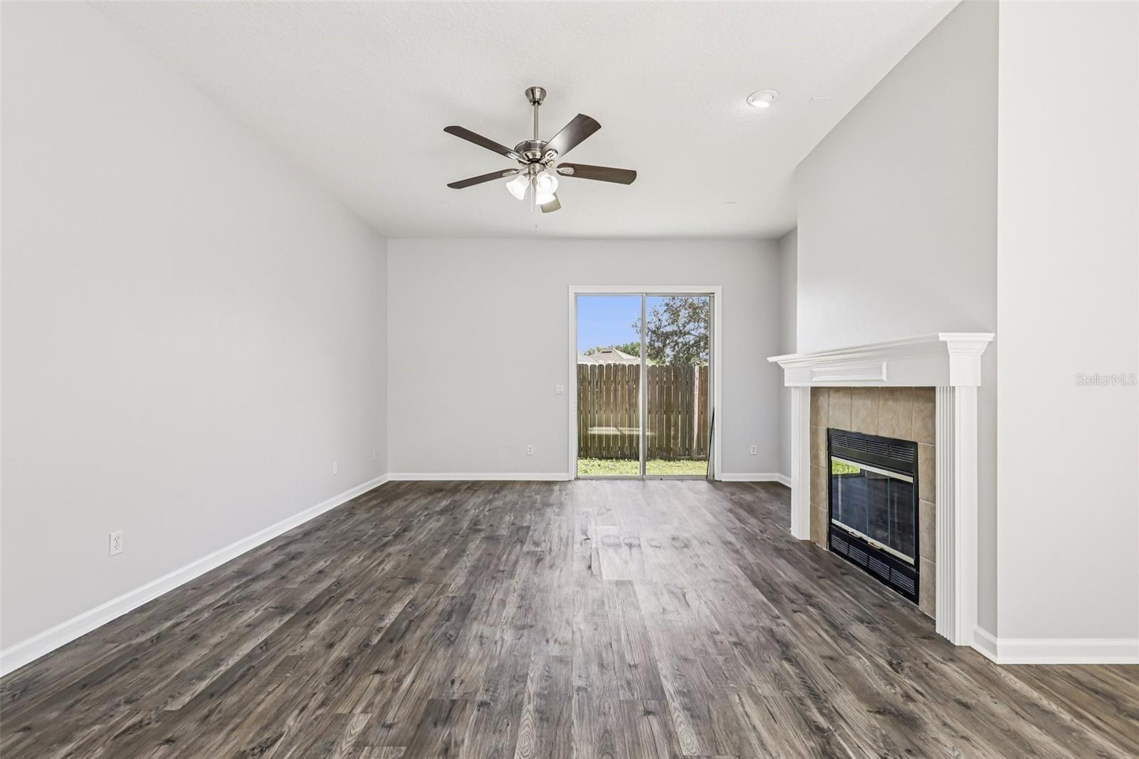 5531 HUCKLEBERRY TRAIL S