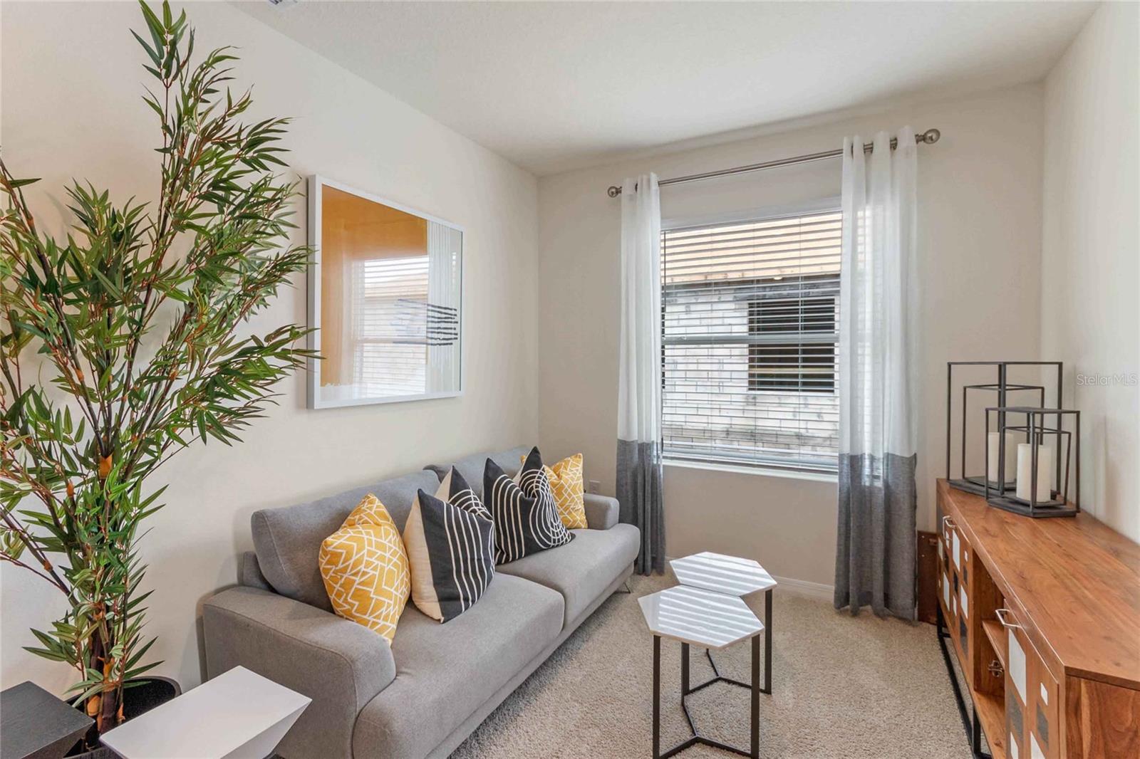 THOMPSON GROVE - Residential