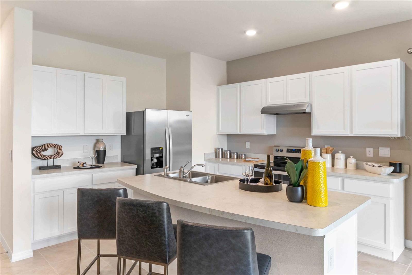 THOMPSON GROVE - Residential