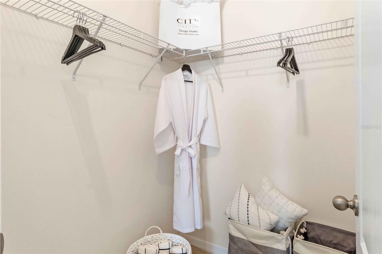 THOMPSON GROVE - Residential