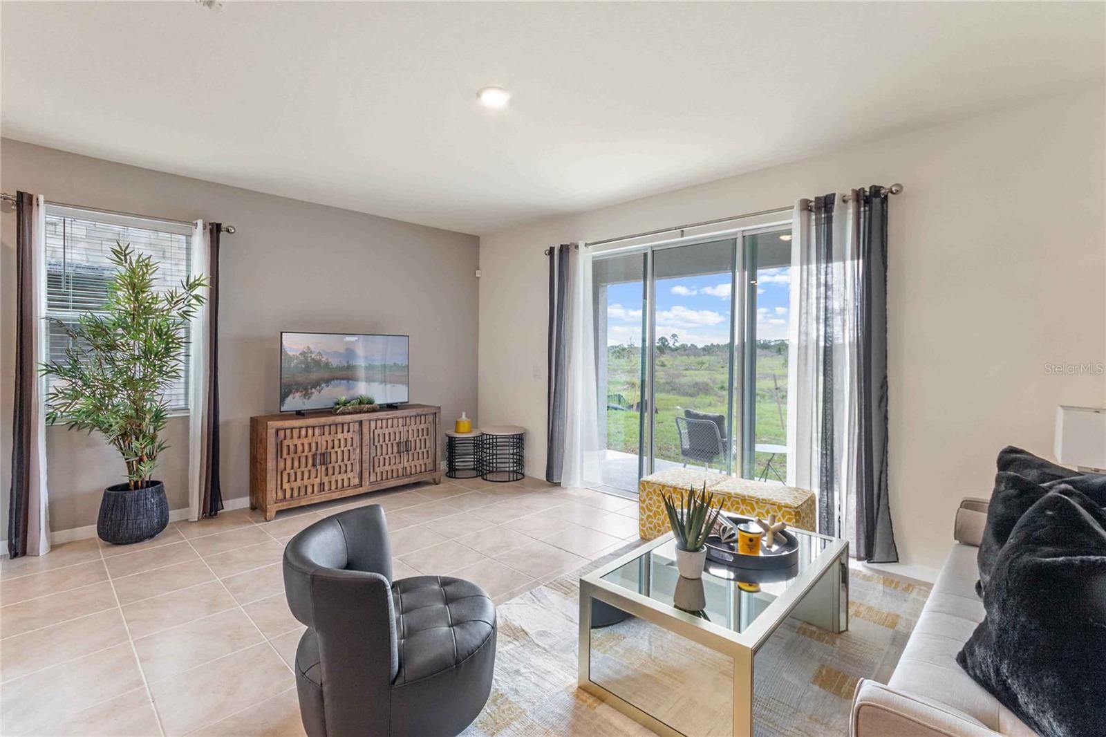 THOMPSON GROVE - Residential