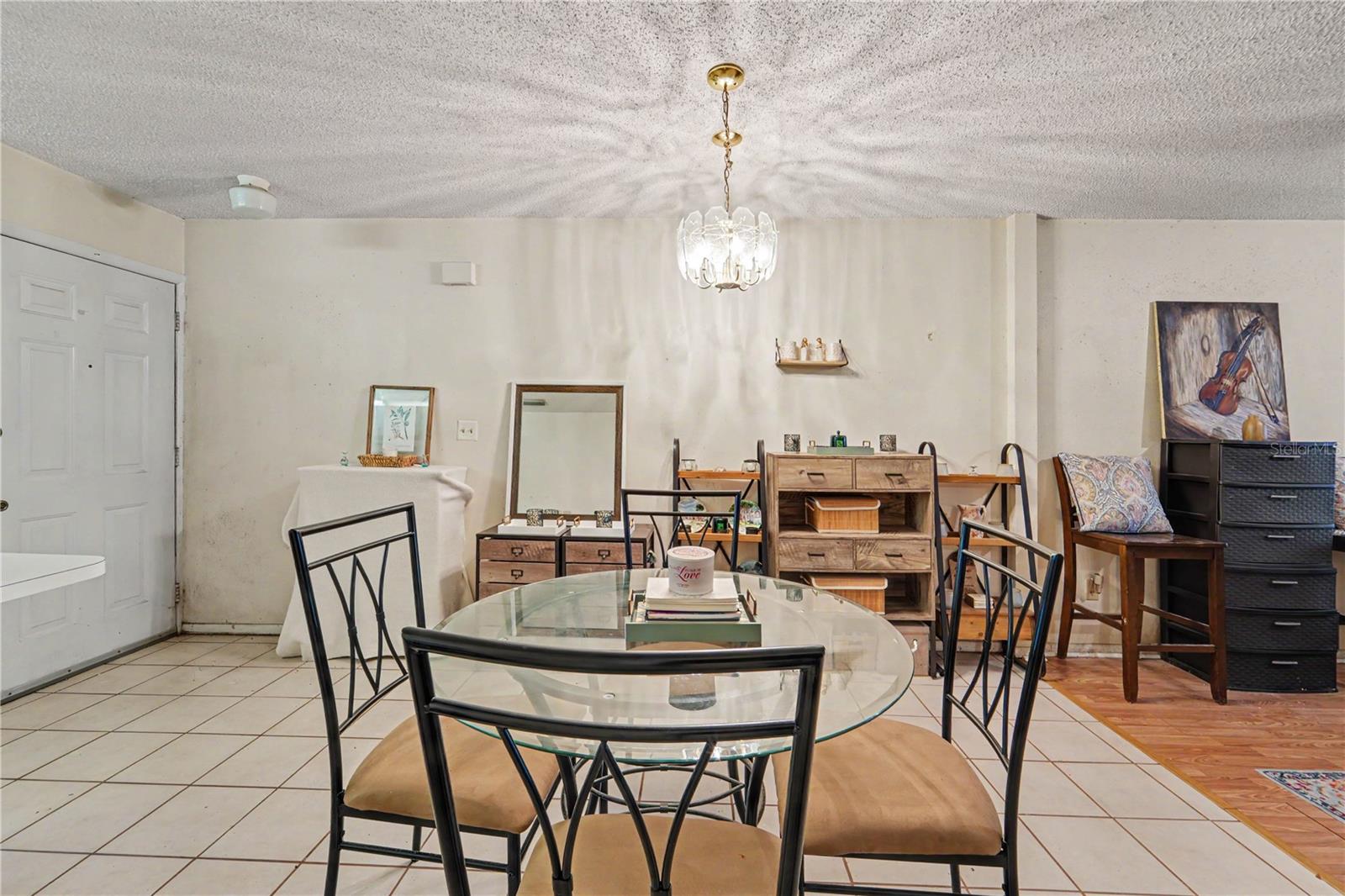313 DIRKSEN DRIVE F6