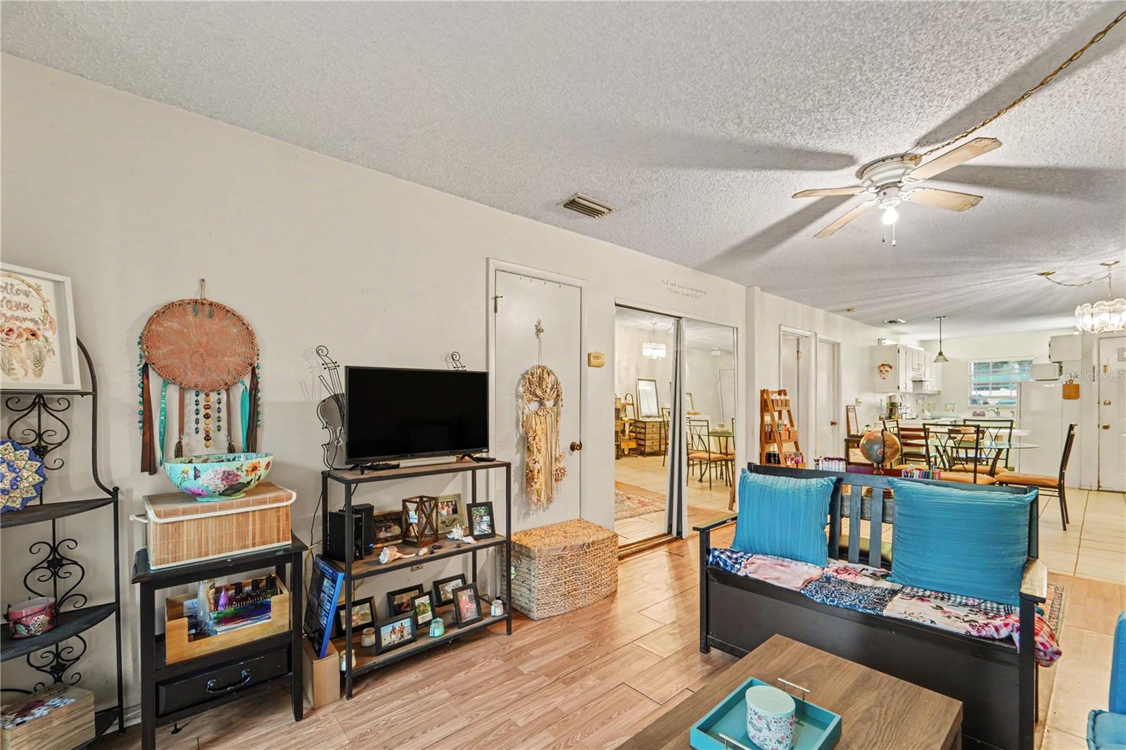 313 DIRKSEN DRIVE F6