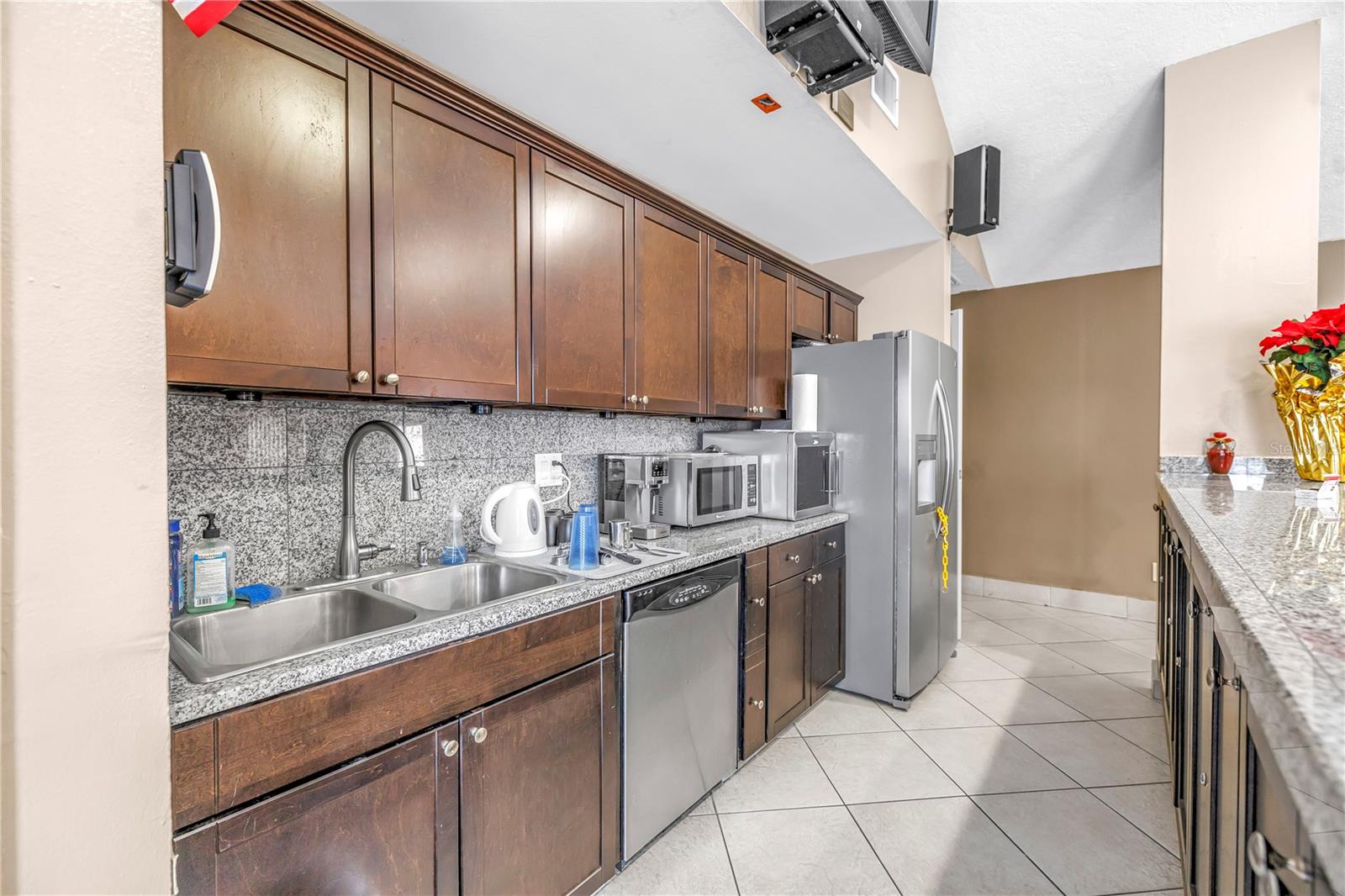 WINDJAMMER CONDO - Residential Lease