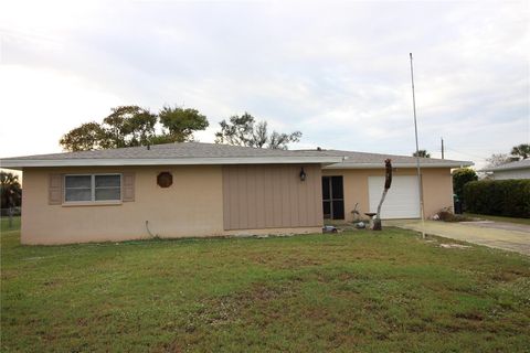 A home in PORT CHARLOTTE