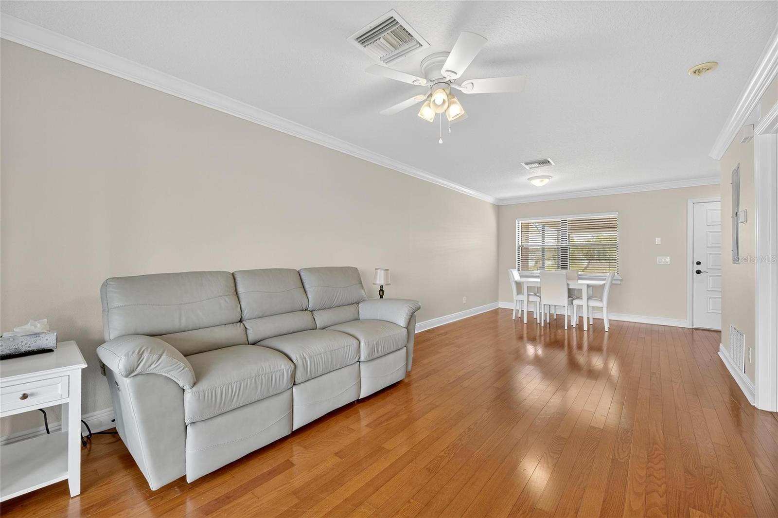 YARDARM CONDO PH I - Residential