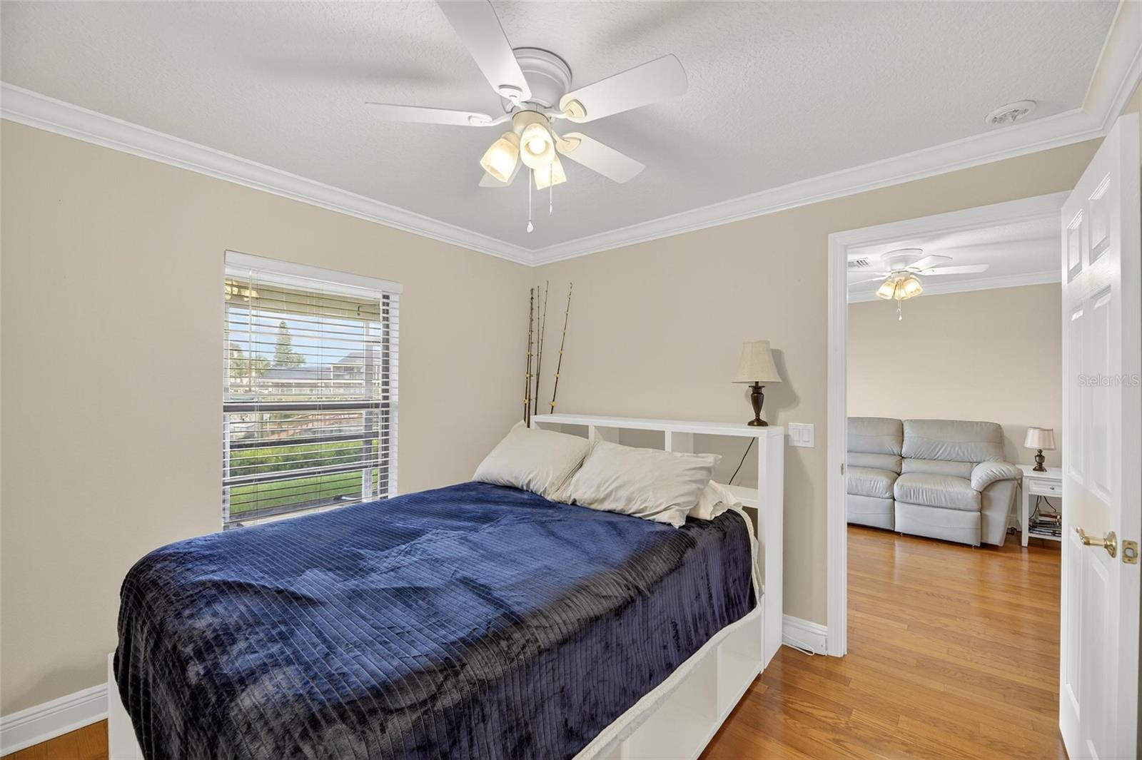 YARDARM CONDO PH I - Residential