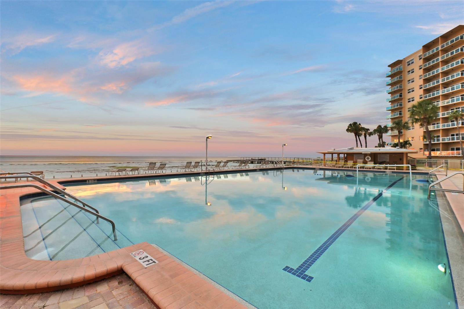 REGATTA BEACH CLUB CONDO - Residential