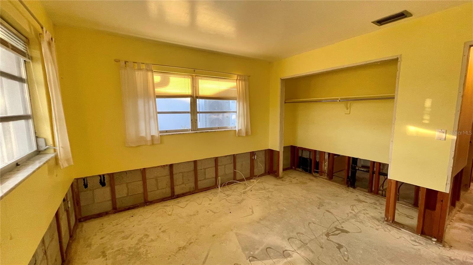 PUNTA GORDA ISLES SEC 07 - Residential