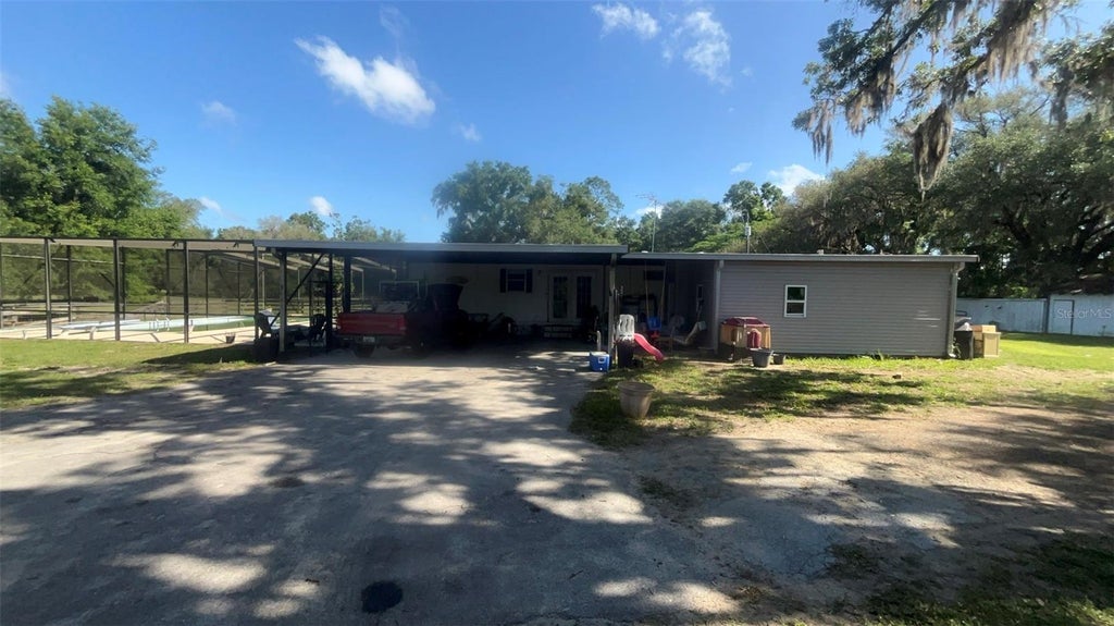 Photo of 9401 NE 41st Court, Anthony, FL 32617 (MLS # K4903569)