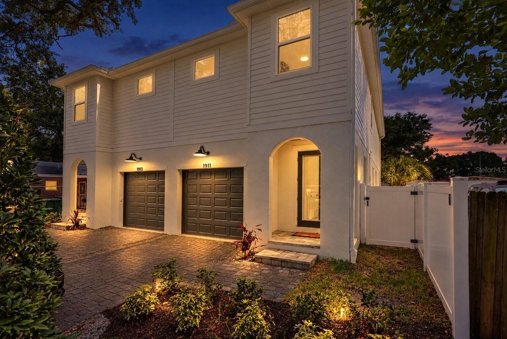 Photo of 1911 W Beach Street, Tampa, FL 33607 (MLS # TB8519457)