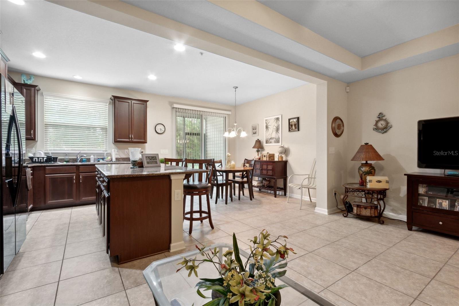 Photo 12 of 35 of 225 ADELANTO AVENUE townhome