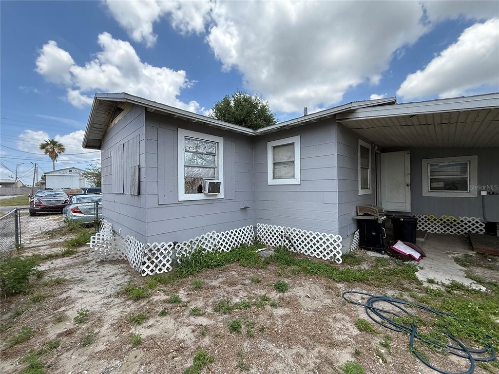 Photo of 1013 N Ruth Avenue, Lakeland, FL 33805 (MLS # L4961953)