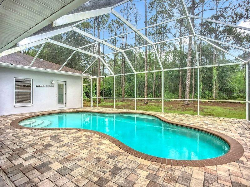 1103 WOODVIEW WAY