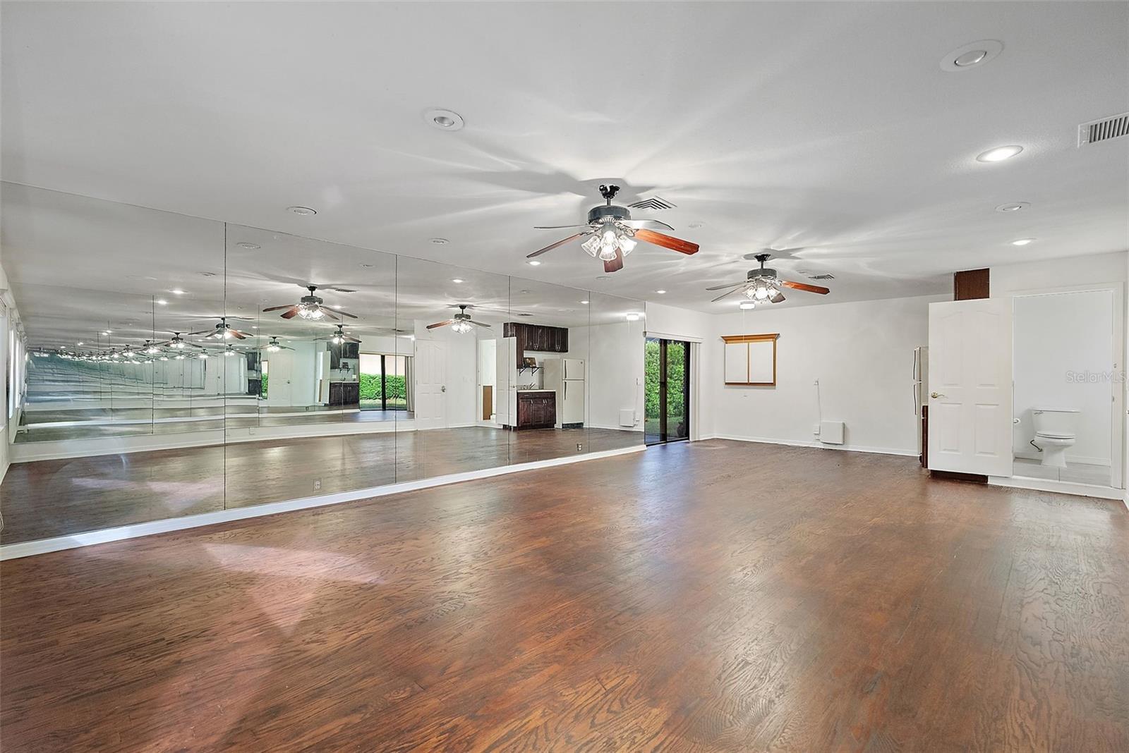 TARPON WOODS 4TH ADD - Residential