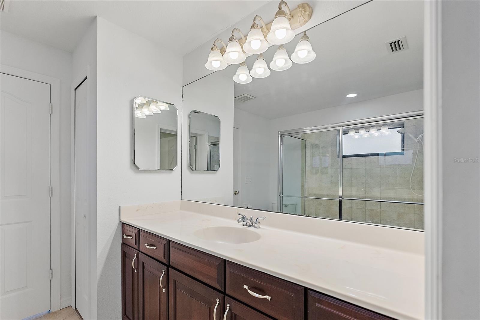 TARPON WOODS 4TH ADD - Residential