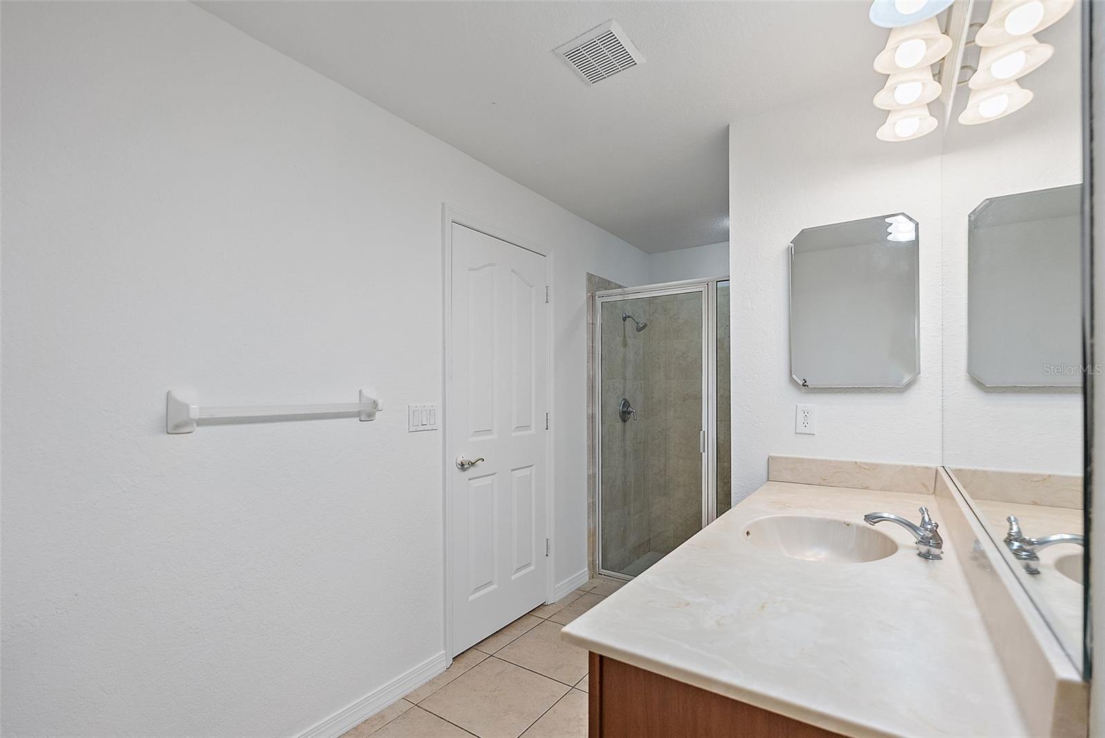 TARPON WOODS 4TH ADD - Residential