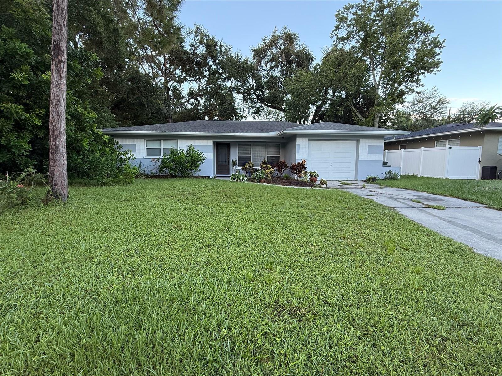 Updated Dunedin Gem!
Charming 3BR/1.5BA home in golf cart-friendly Dunedin, just minutes from downtown & Honeymoon Island! Features include granite counters, new kitchen appliances, updated baths, new flooring throughout, custom closets, new light fixtures, new ductwork, new exterior paint and more. Enjoy a large fenced yard, fresh paint inside & out, and a modern, move-in-ready feel.
Stylish. Convenient. Completely Renovated. Don’t miss this opportunity—schedule your showing today!