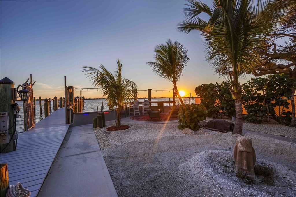 Photo of 51 W Bay Heights Road, Englewood, FL 34223 (MLS # A4667051)