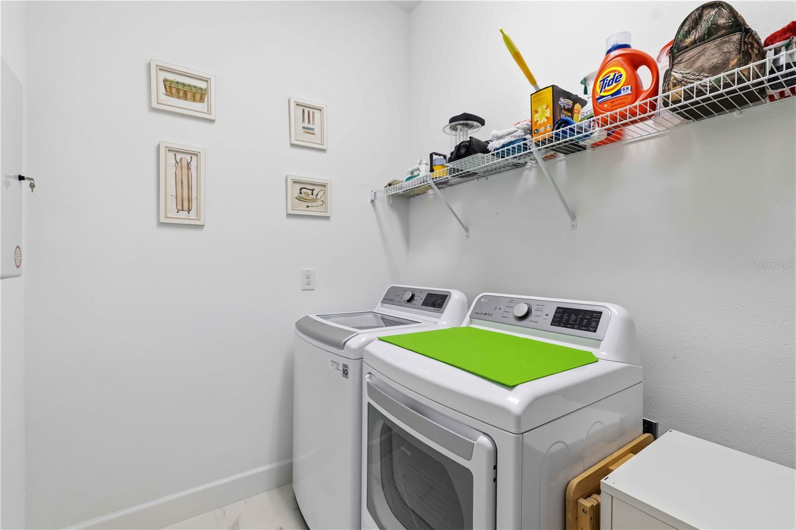 ARBOR GRANDE - Residential