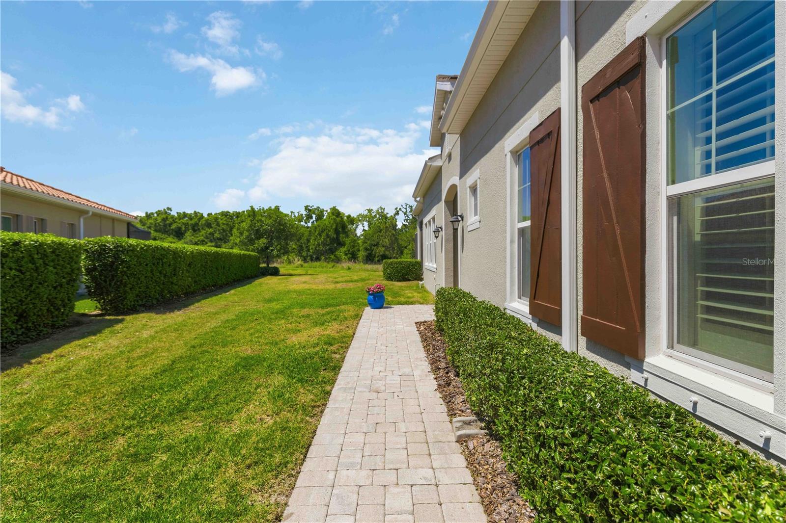 ARBOR GRANDE - Residential