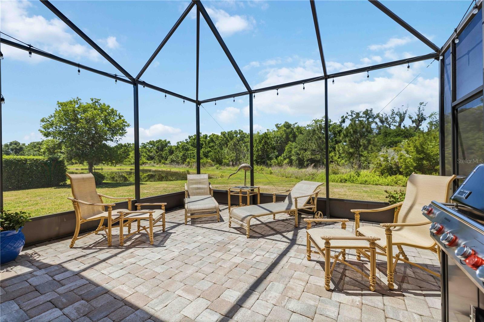 ARBOR GRANDE - Residential