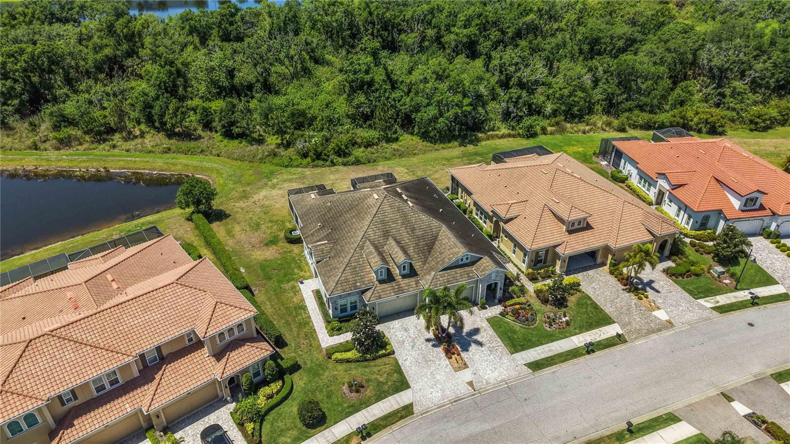 ARBOR GRANDE - Residential