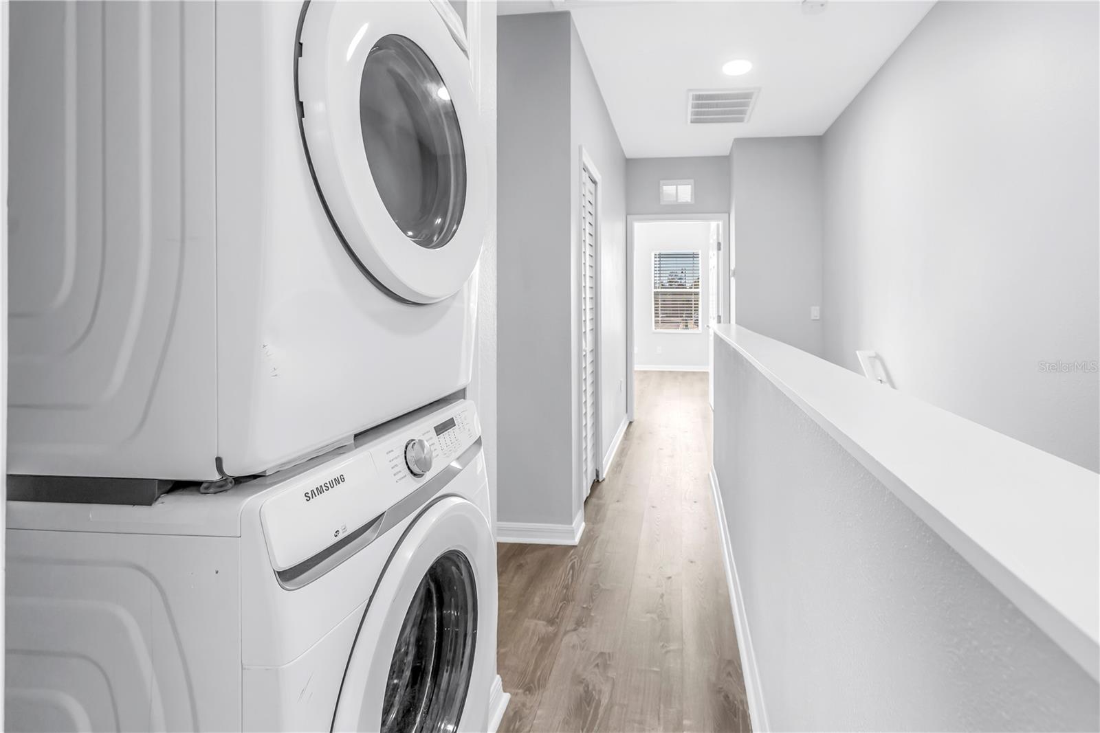 LAS PALMAS TWNHMS - Residential