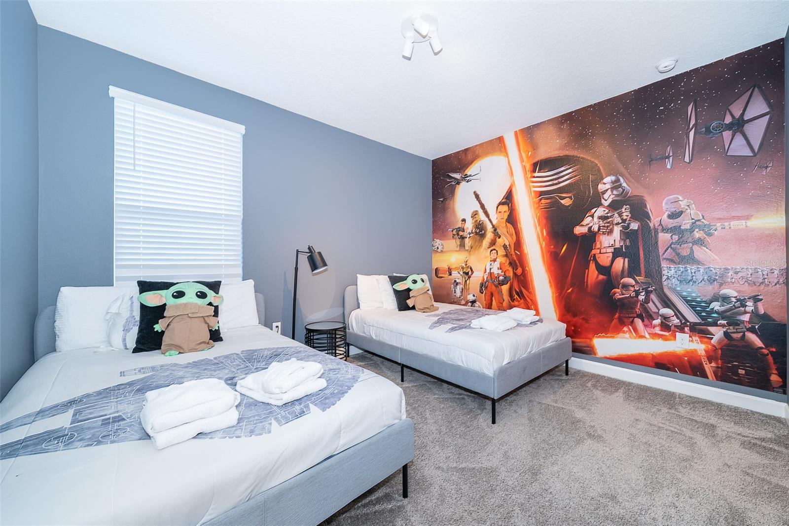 CHAMPIONS GATE - Residential