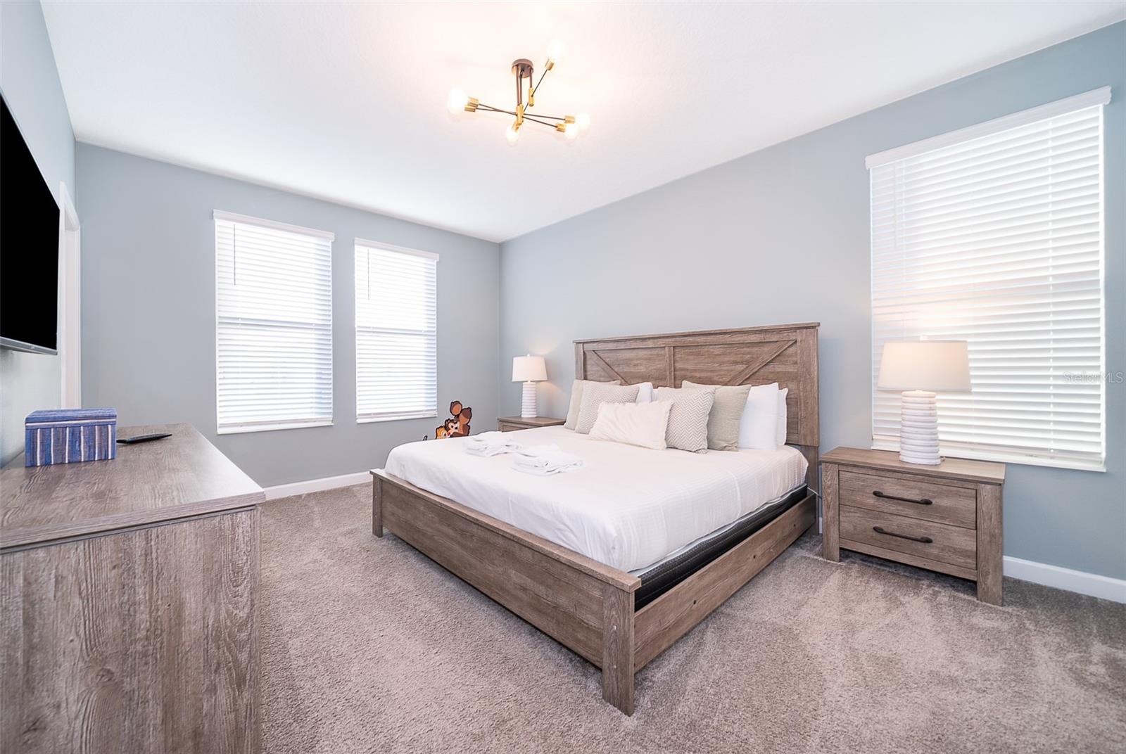 CHAMPIONS GATE - Residential