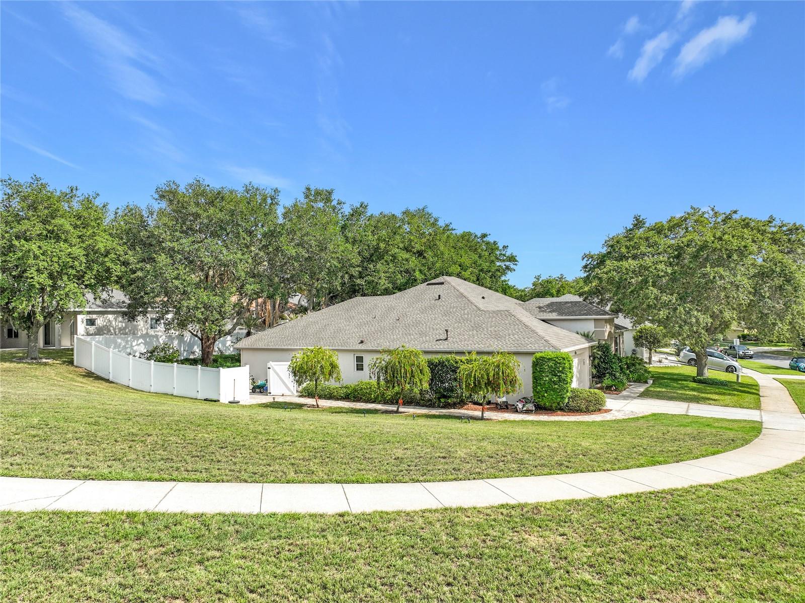 CLERMONT SOMERSET ESTATES - Residential
