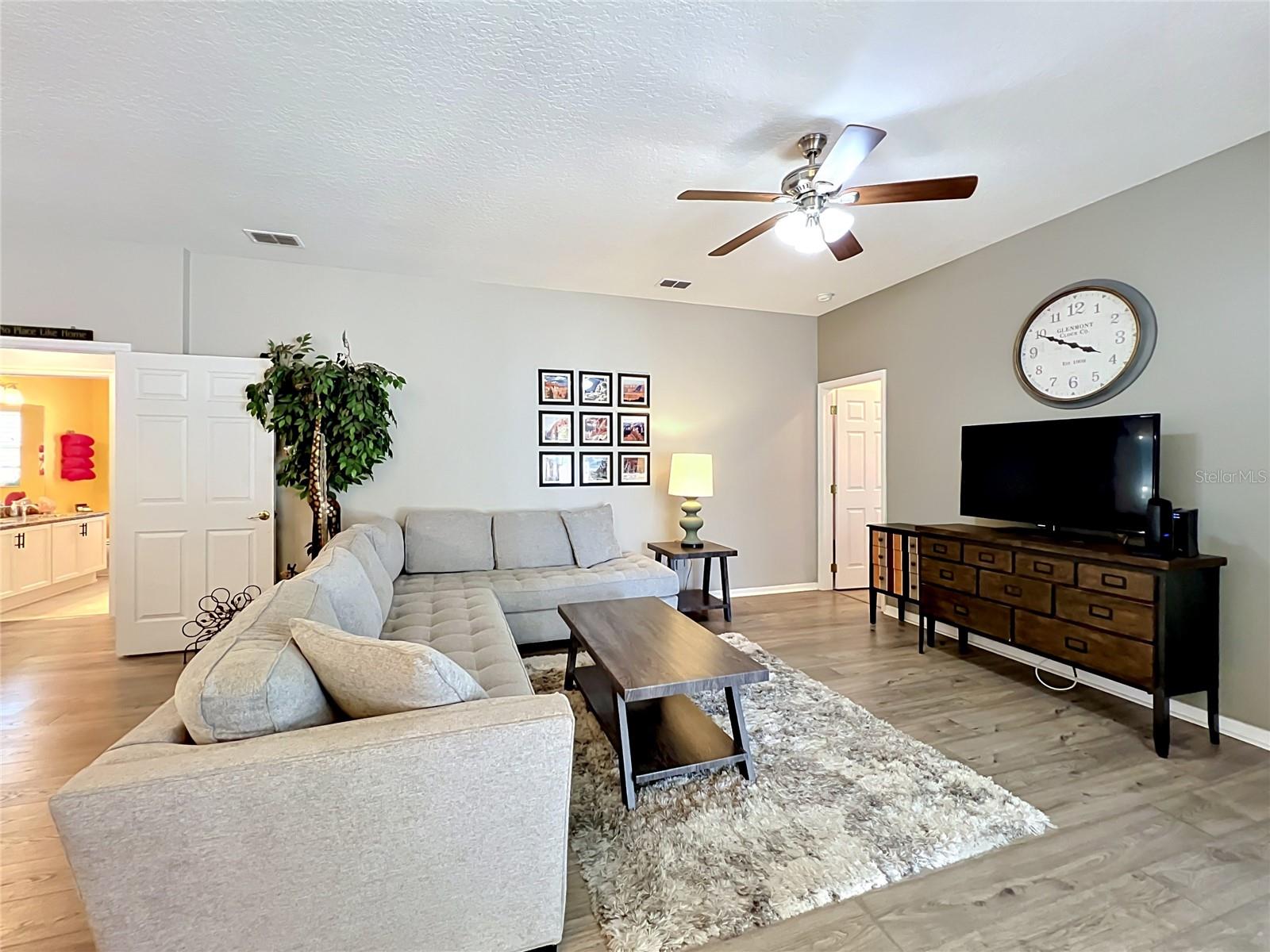 CLERMONT SOMERSET ESTATES - Residential