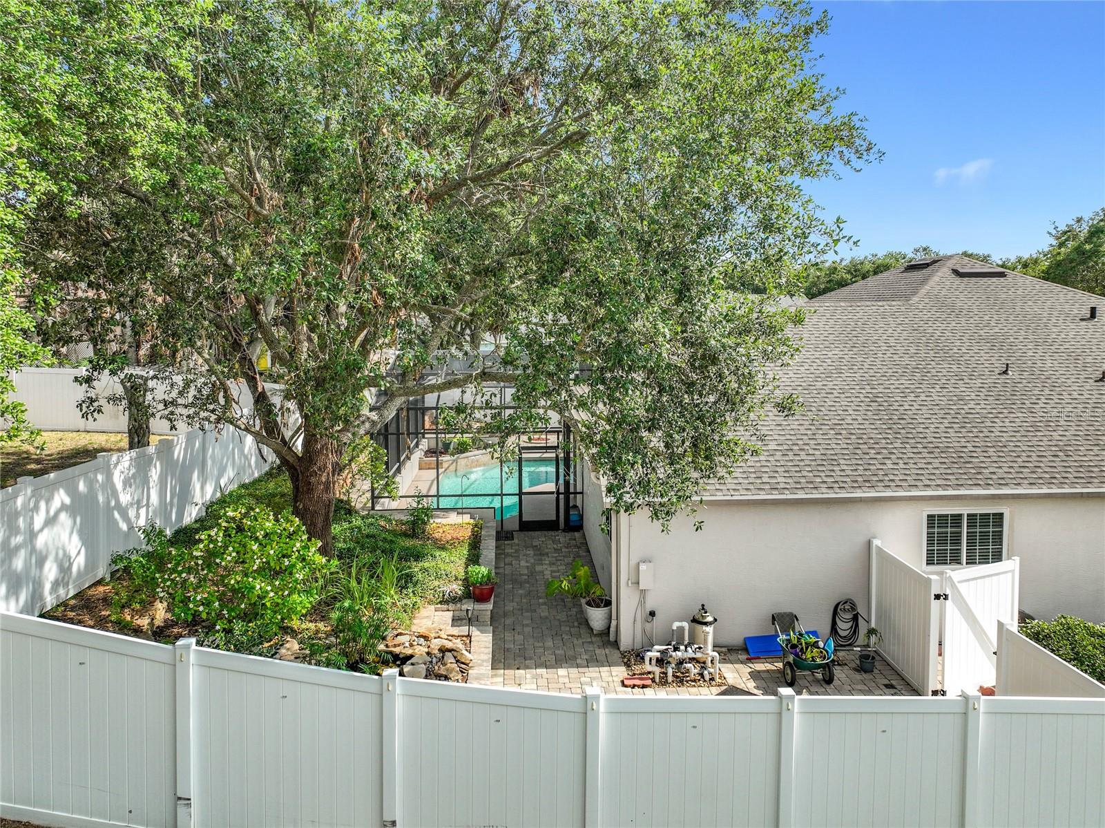 CLERMONT SOMERSET ESTATES - Residential