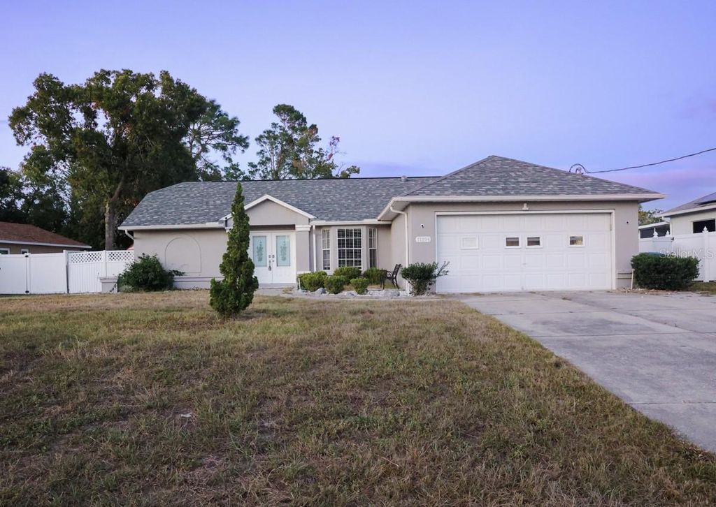 Photo of 11194 Murraysville Drive, Spring Hill, FL 34609 (MLS # GC534555)