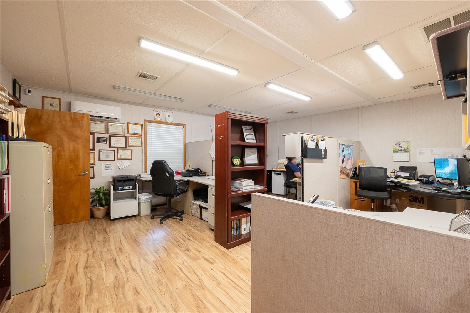 RICHLAND REP - Commercial Lease