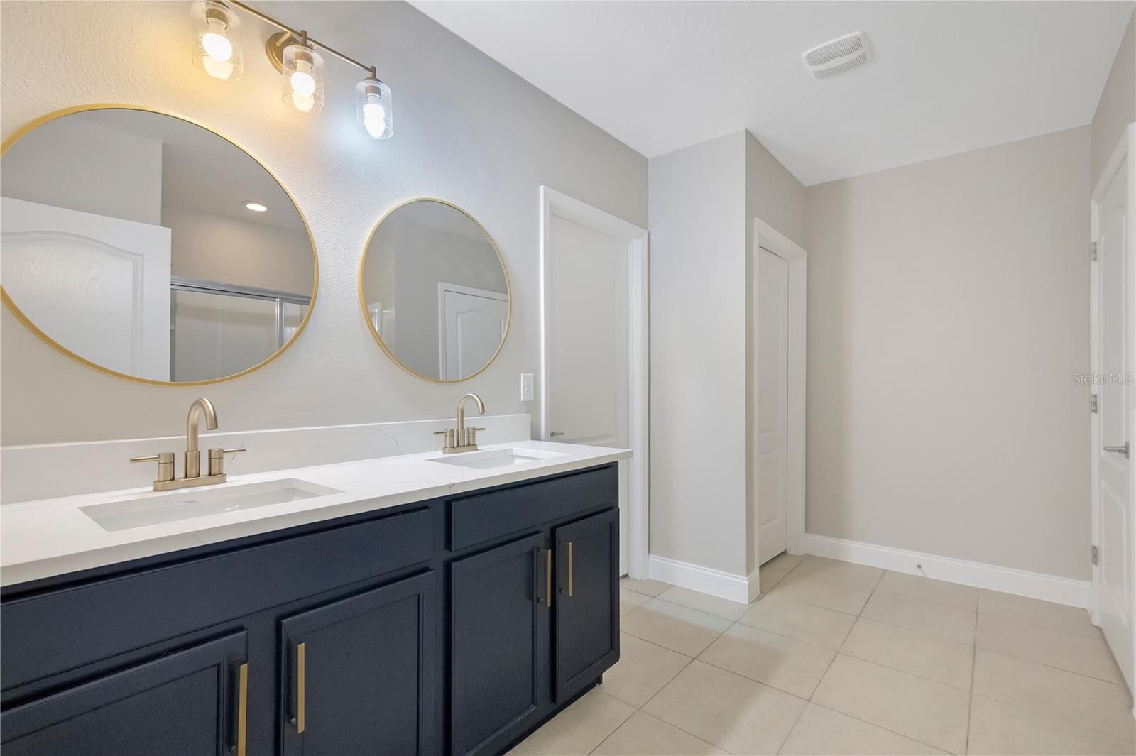 OAKS AT SUMMER GLEN - Residential