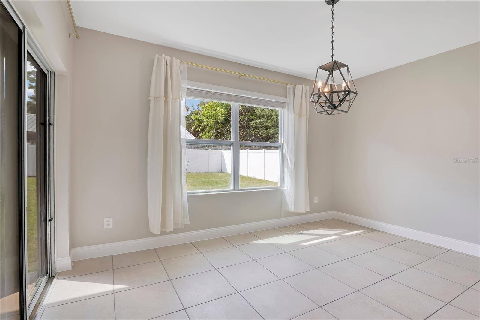 OAKS AT SUMMER GLEN - Residential