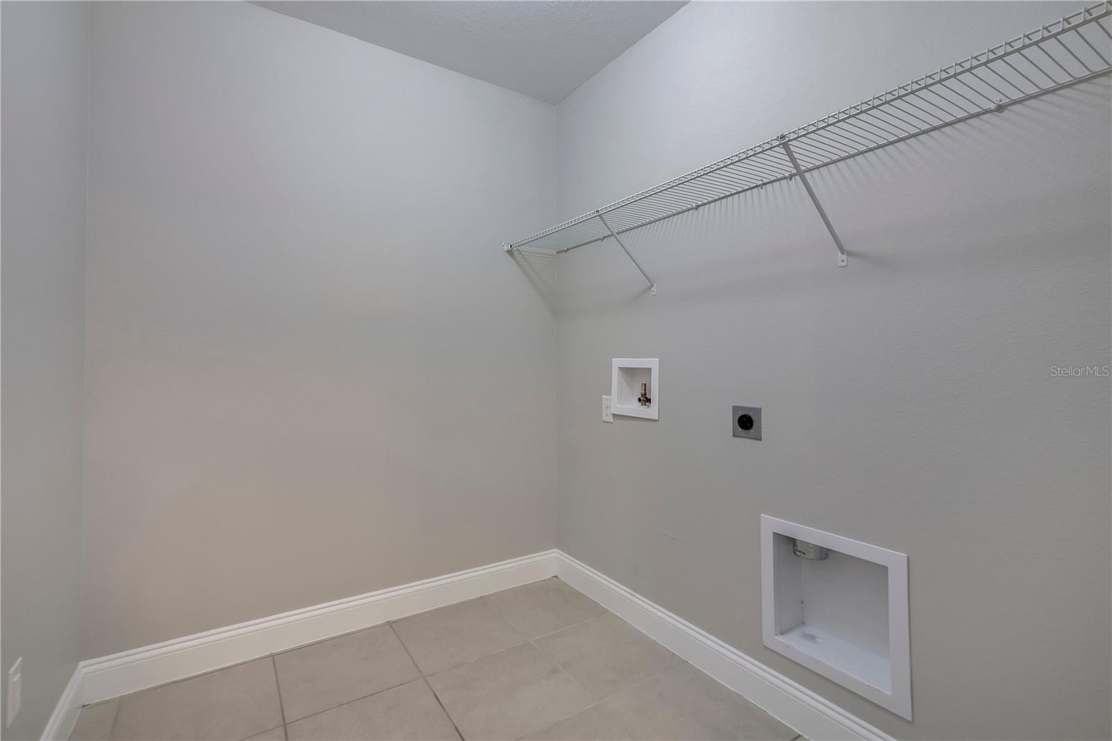 OAKS AT SUMMER GLEN - Residential