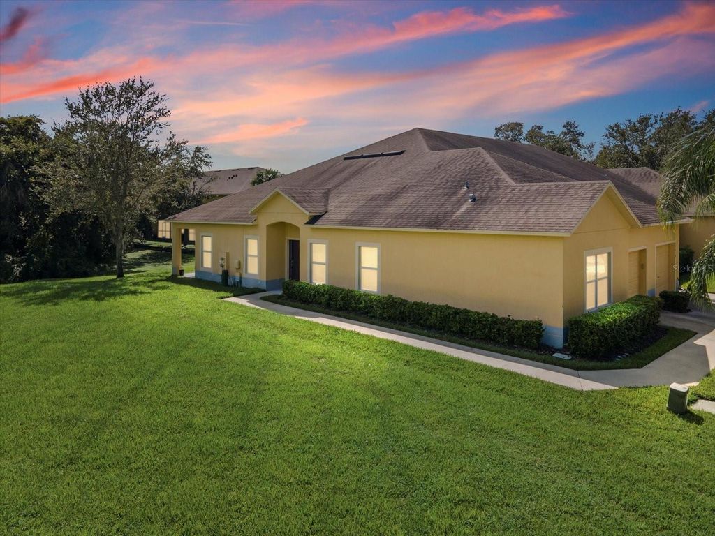 Photo of 37622 Georgina Terrace, Zephyrhills, FL 33542 (MLS # W7879538)