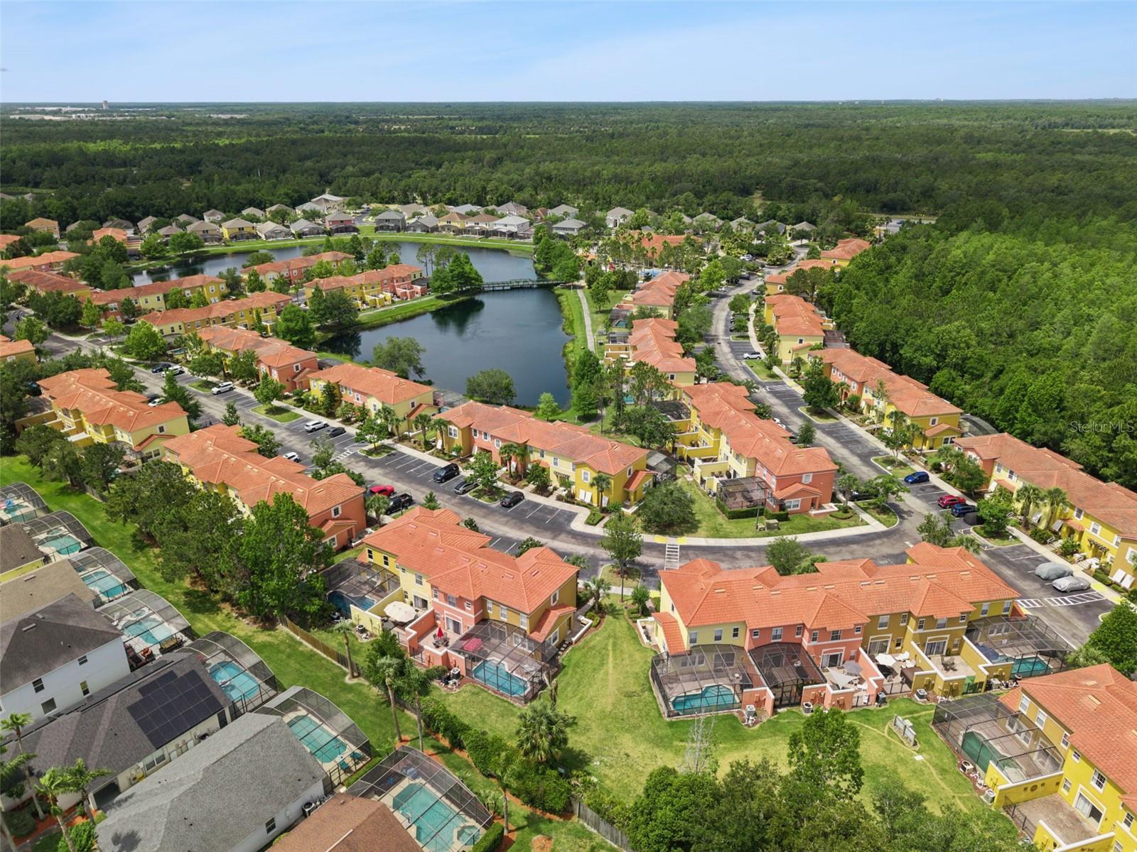TERRA VERDE VILLAS PH 1 - Residential