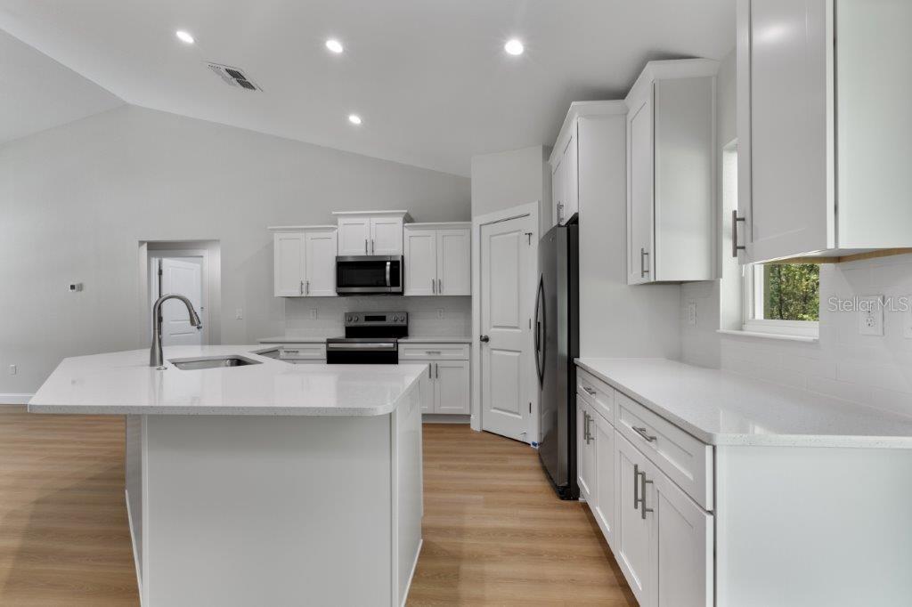 CITRUS SPGS UNIT 16 - Residential