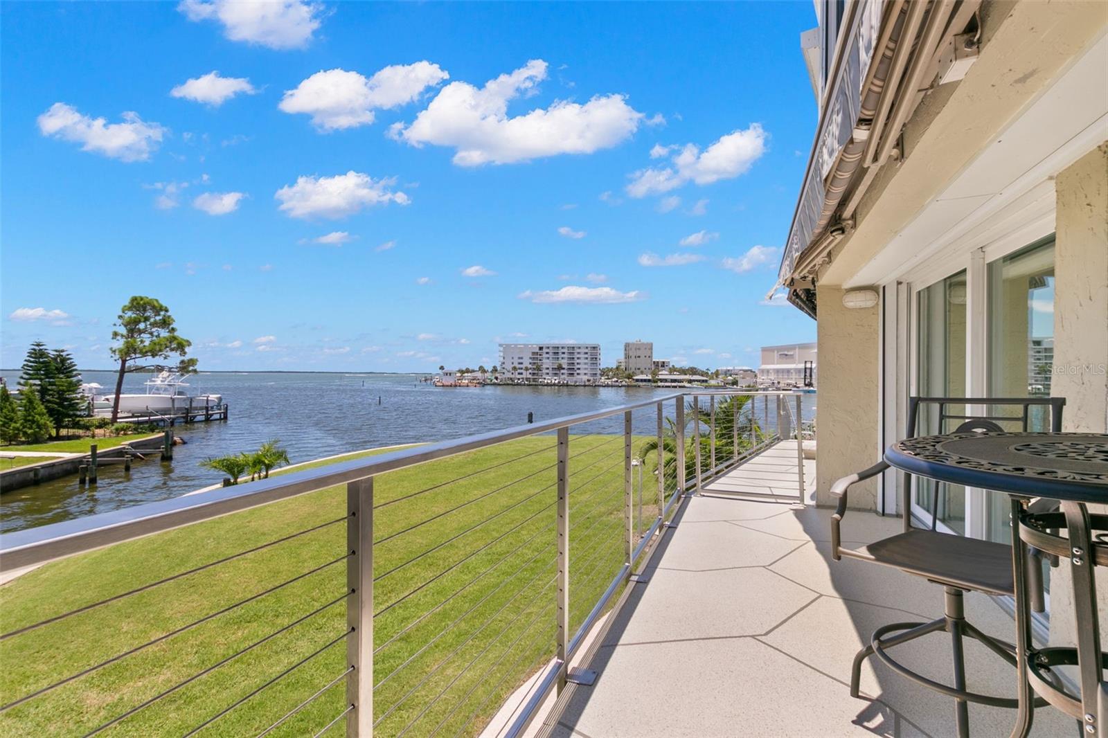 SOUTH PAULA POINT CONDO - Residential